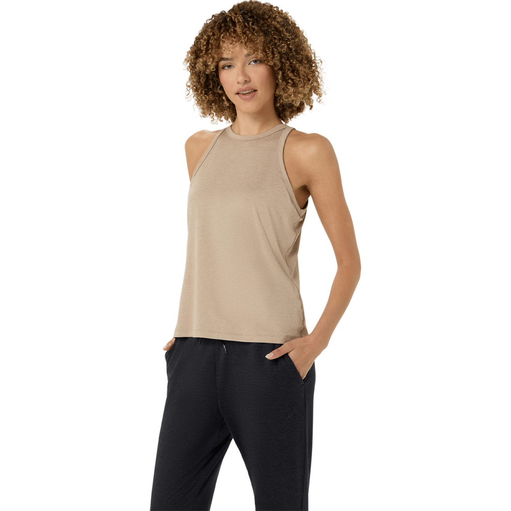REFINED TEXTURE SLEEVELESS TOP
