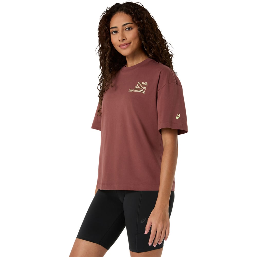 RUNNER MESSAGE GRAPHIC RELAXED TEE