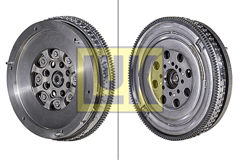 MERCEDES LUK LUK 415 0657 10 VOLAN 2014- 447 651