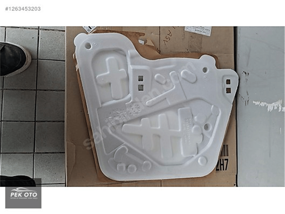 PSA C5 AIRCROSS 2018 SONRASI SOL ON KAPI IZOLATOR