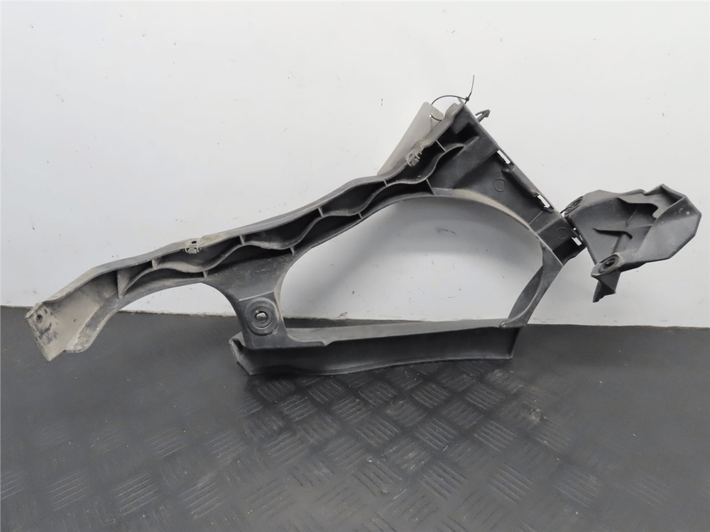PSA PEUGEOT 1997-2000 ARKA TAMPON BAGLANTIPLASTIK DS5