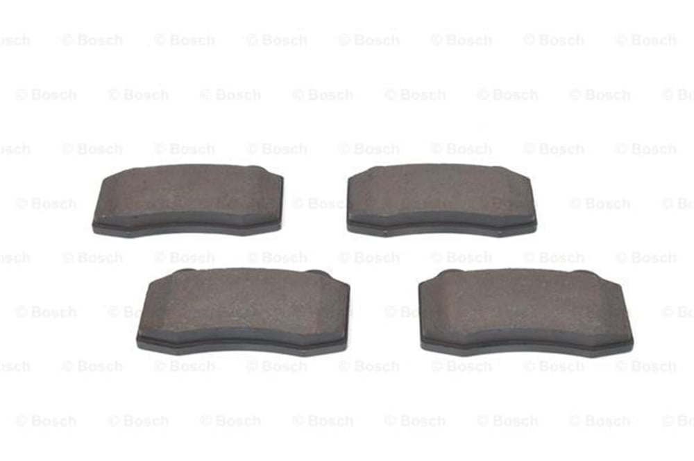 VOLVO BOSCH BCH 0986494393 FREN BALATASI ÖN 03- S60/DS3/JAGUAR S-TYPE BM