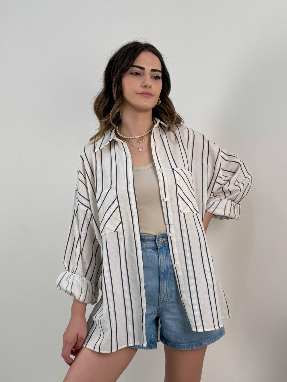 Oversize Bej Çizgili Gömlek