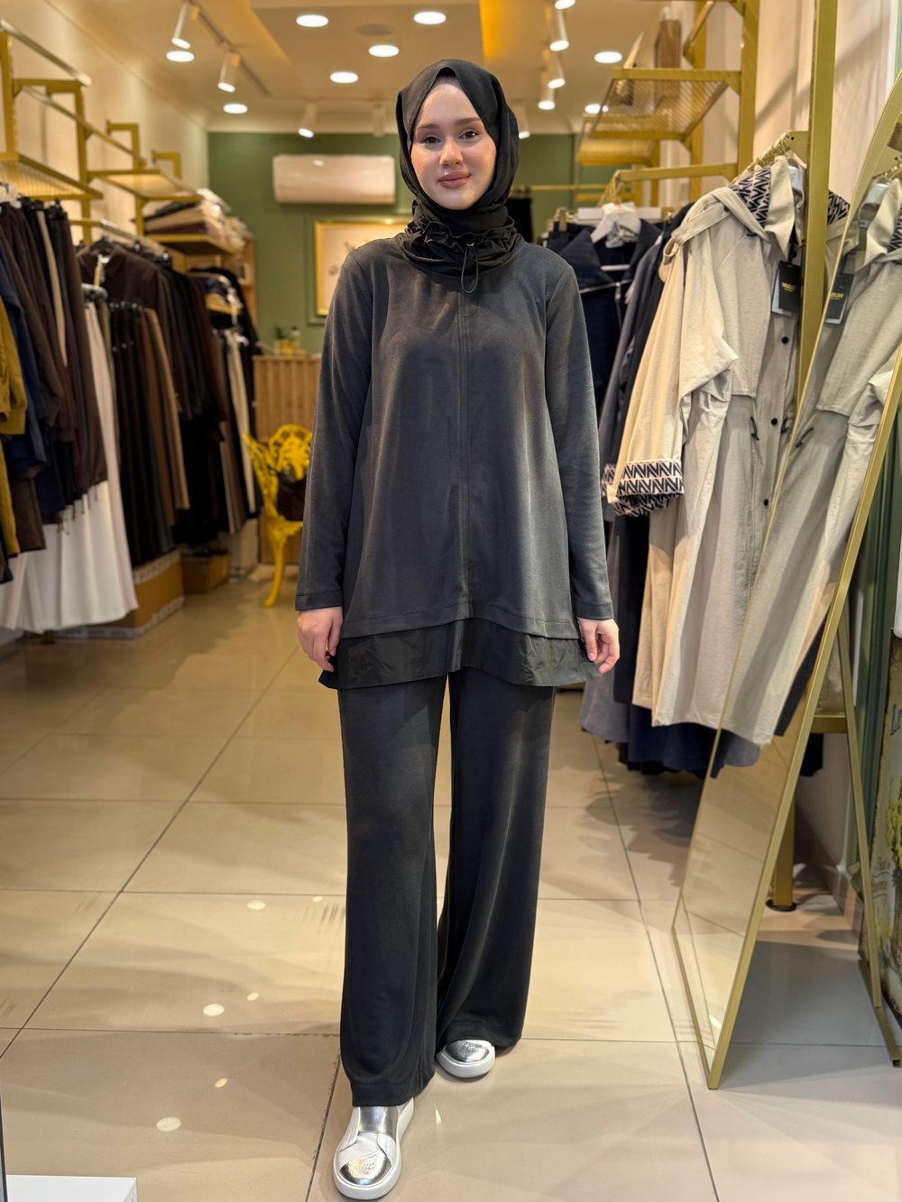 Nuss 1008 Boyun Detaylı  Pantolonlu Takım Antrasit