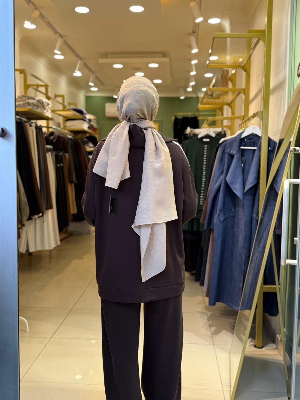 Nuss 1041 Yaka Fermuar Detaylı Takım Kahverengi