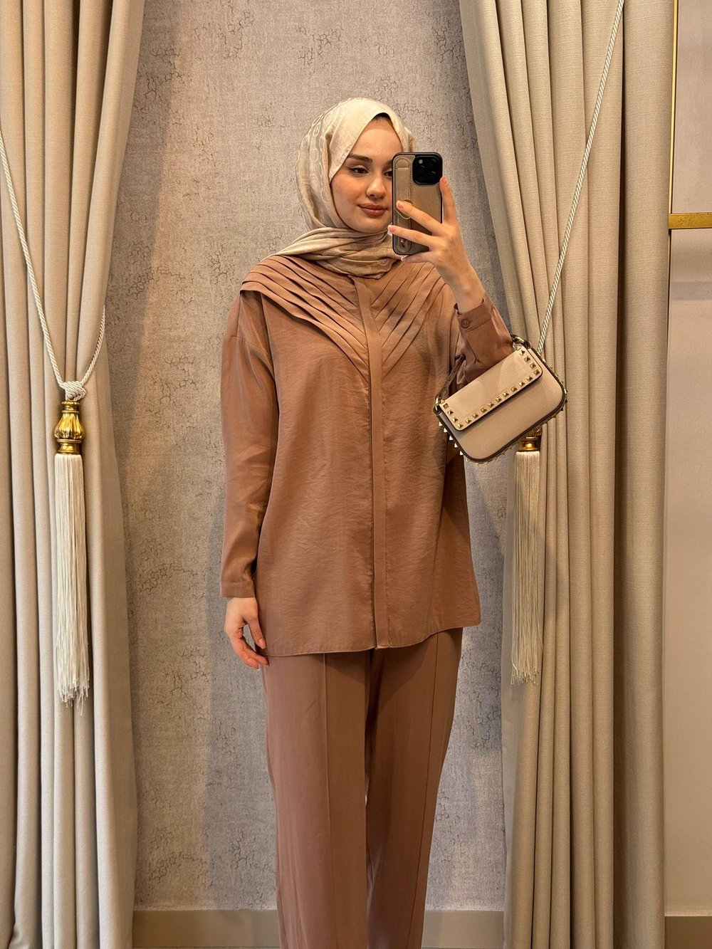 Nuss 1071 Pantolonlu Takım Çikolata