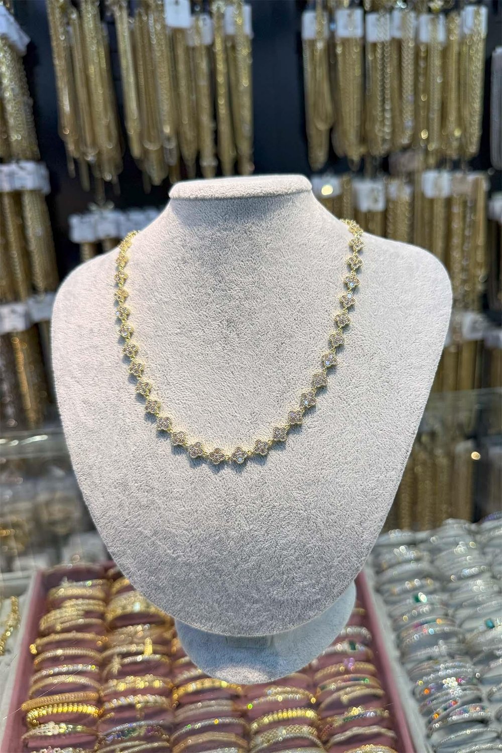 14 K Yeşil Altın Renk Vip Kolye