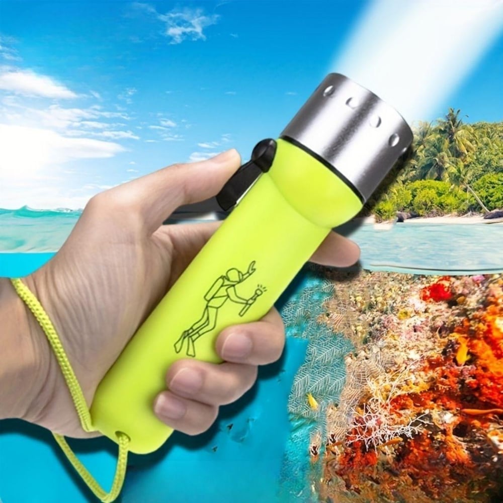 Çarşı Point® Süper Parlak LED Su Altı Dalış Feneri – Taşınabilir, Su Geçirmez ve Darbeye Dayanıklı El Feneri