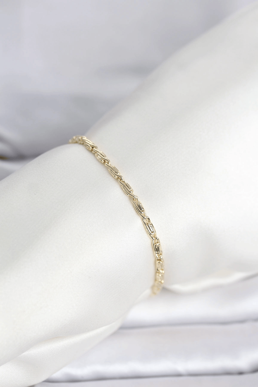 Cm 14k Gold Renk Burgu Zincirli Model Kadın Bileklik