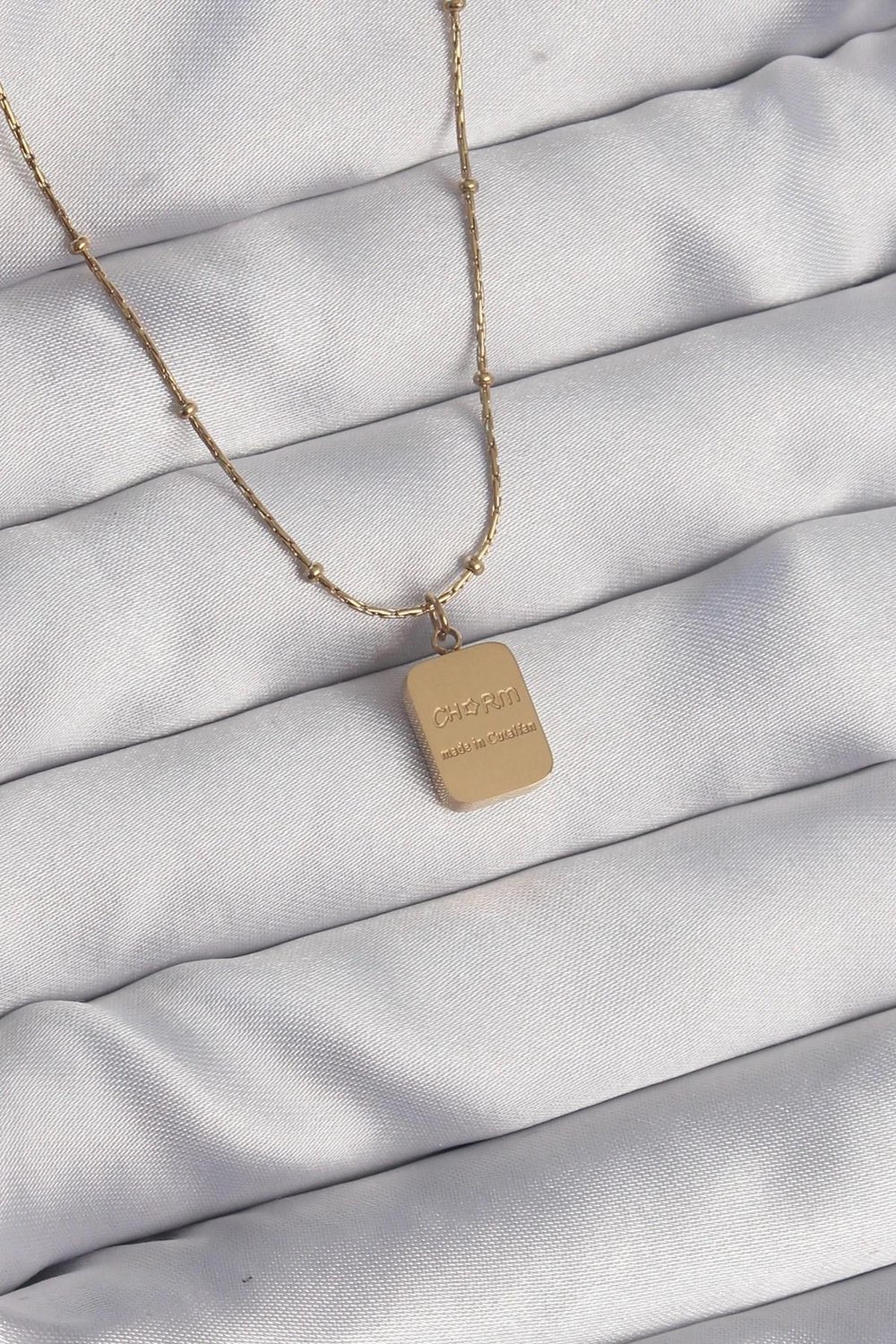 Mey İthalat® 316L Çelik Gold Renk Kare Charm Model Kolye