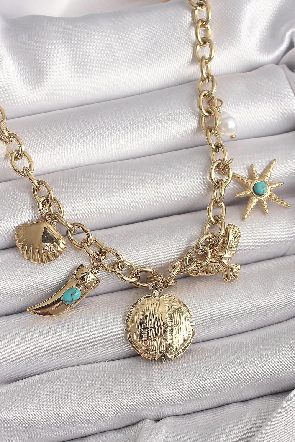 Mey İthalat® 316L Çelik Gold Renk Zincir Sallantılı Çoklu Figür Model Kadın Kolye