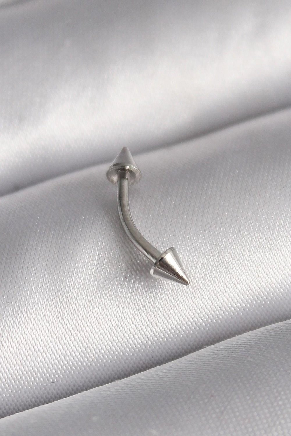 Mey İthalat® 316L Çelik Gümüş Renk Çivi Model Piercing