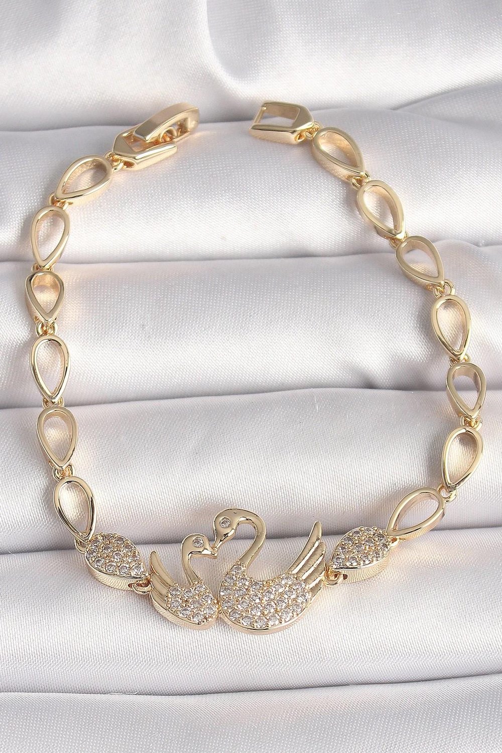 Mey İthalat® Pirinç Gold Renk Zirkon Taşlı Kuğu Figür Damla Zincir Model Kadın Bileklik