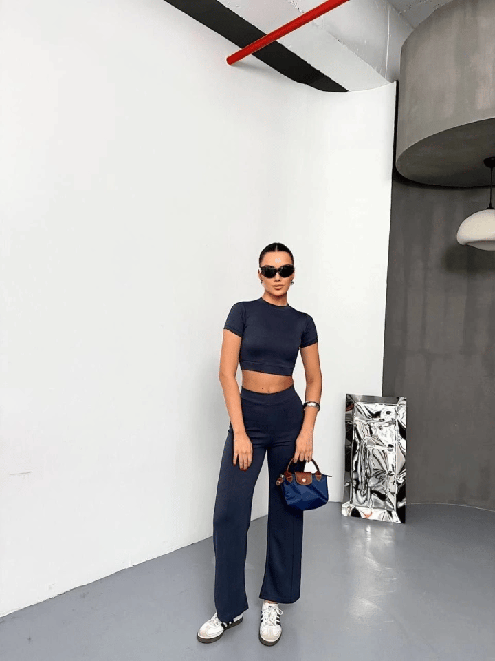 Osy Modal Yumuşak Dokulu Kumaş Kısa Kollu Crop Alt Ispanyol Paça Pantalon Ikili Takım - Füme