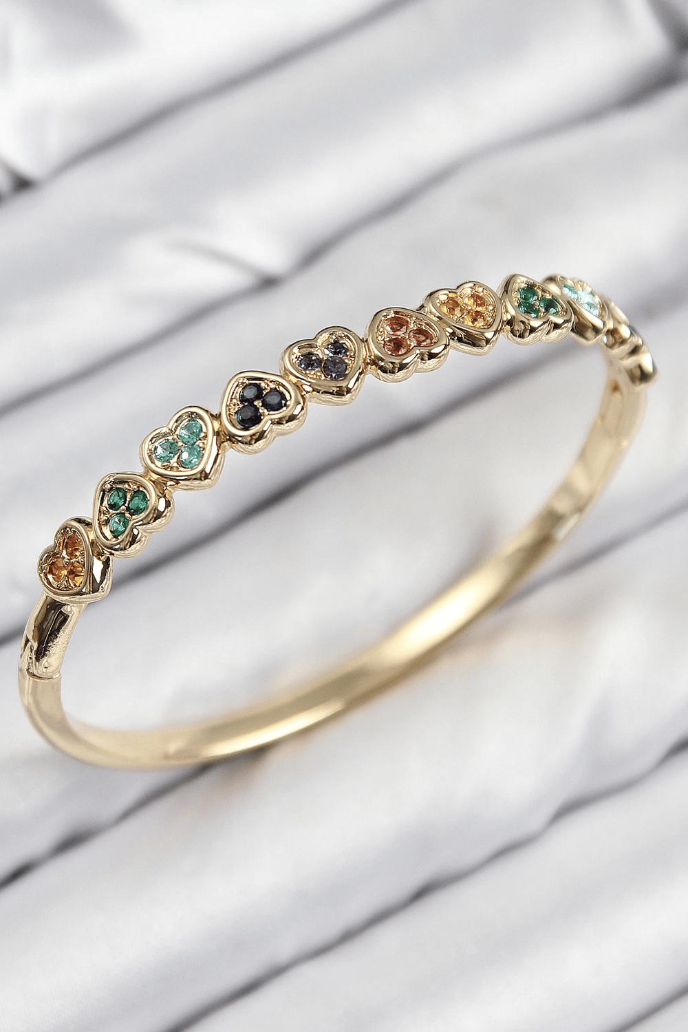 Pirinç Renkli Zirkon Taşlı Sıralı Kalp Model Gold Renk Kadın Kelepçe