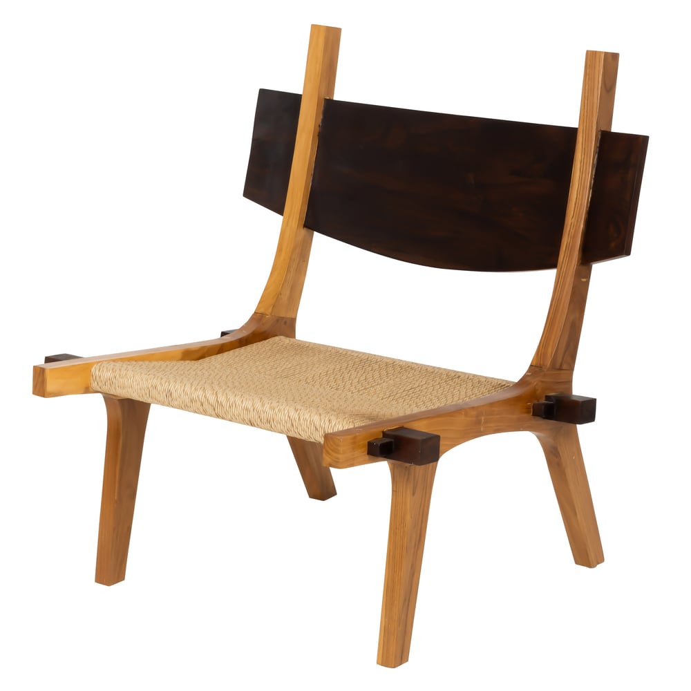 Sentetik Rattan İp Oturumlu Masif Teak Sırtlıklı  Lounge Sandalye