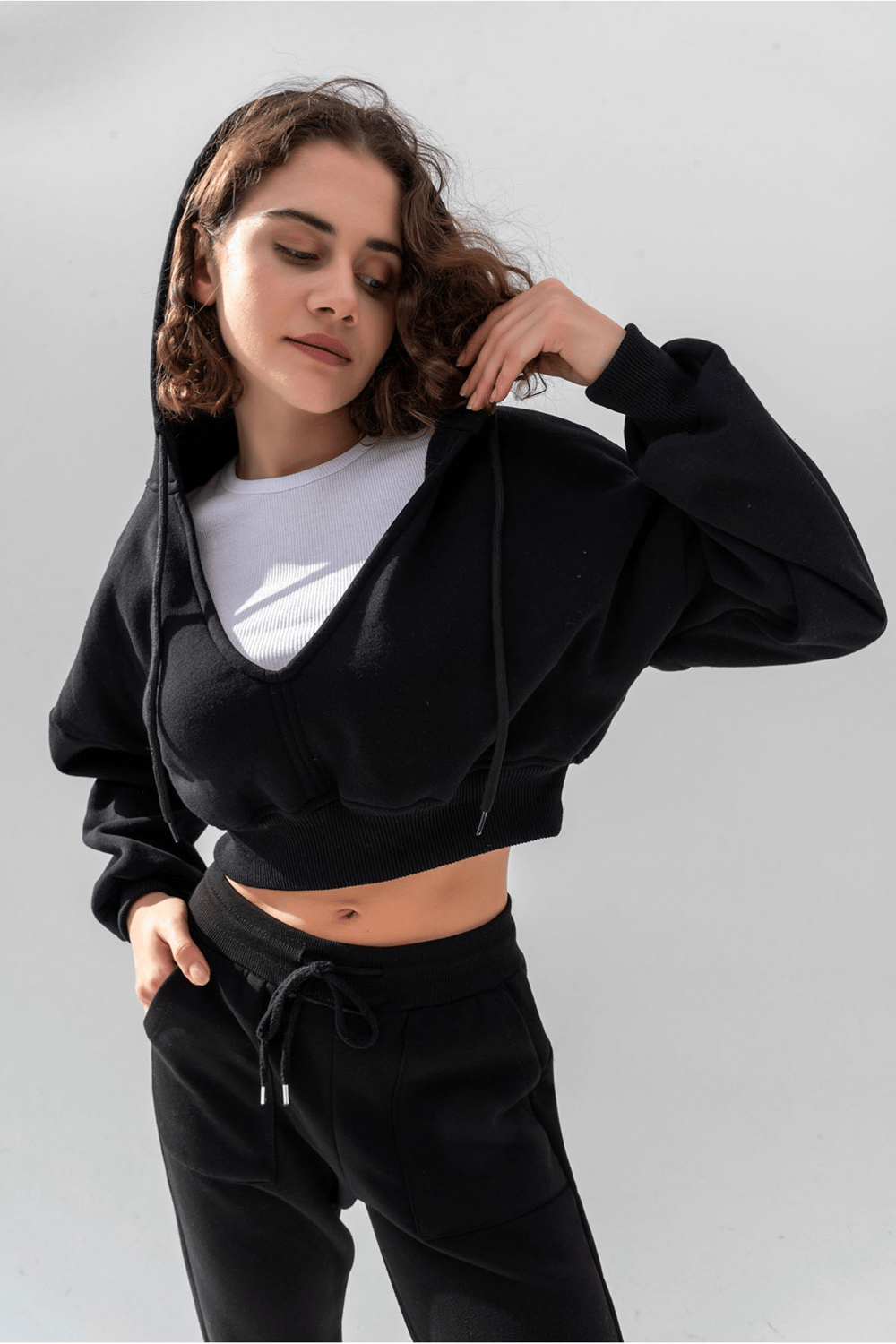 BJ Raze Yüksek Kalite Kadın Kapüşonlu V Yaka Crop Kalın İçi Polarlı Örme Sweatshirt Siyah