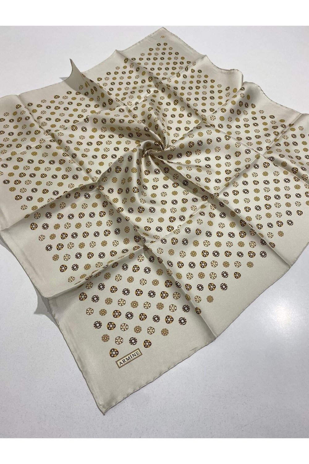 armine-nostalji-serisi-100-twill-ipek--8bfdd4.jpg