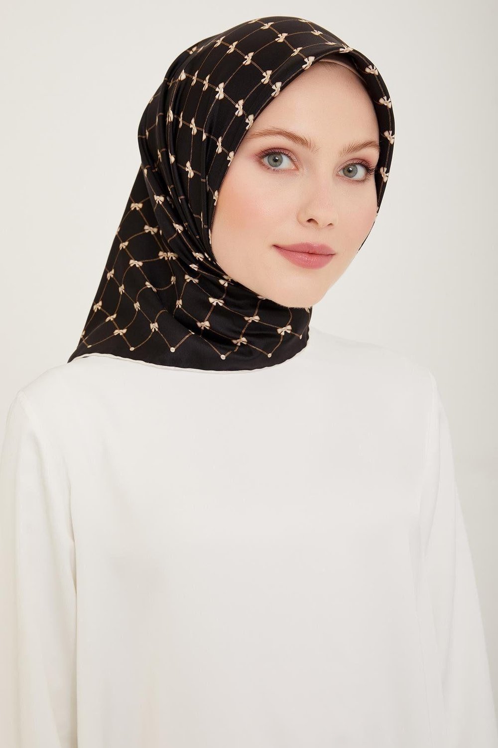 Belli %100 Twill İpek Eşarp 4006D 05