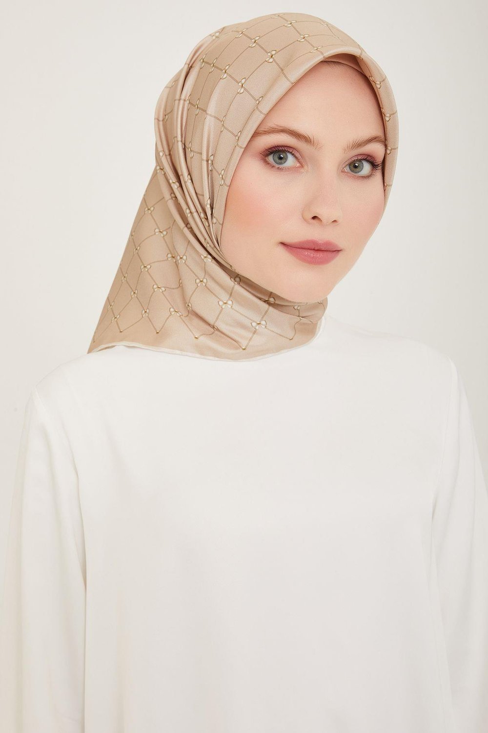Belli %100 Twill İpek Eşarp 4006D 33