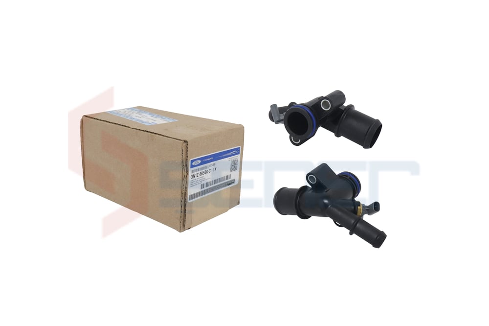 Adaptör Su Cıkısı Konnektoru Focus 1.5 Dragon 18 Fomoco GN1G 8K556 BB