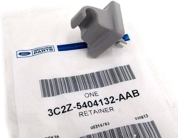 Ford Transit V184 2001-2007 Güneşlik Tutucu Klipsi Ford Otosan E6db5404132ac
