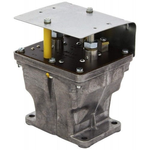bosch-aku-rolesi-12-volt-200-amper-033-ed995d.jpg