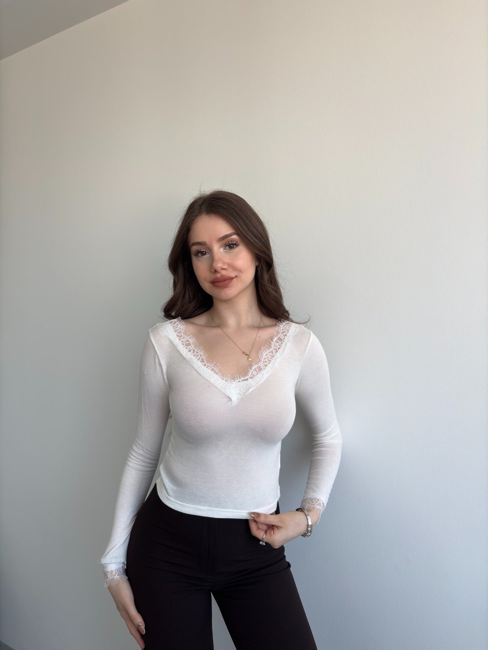 Dantel Yaka Kısa Crop