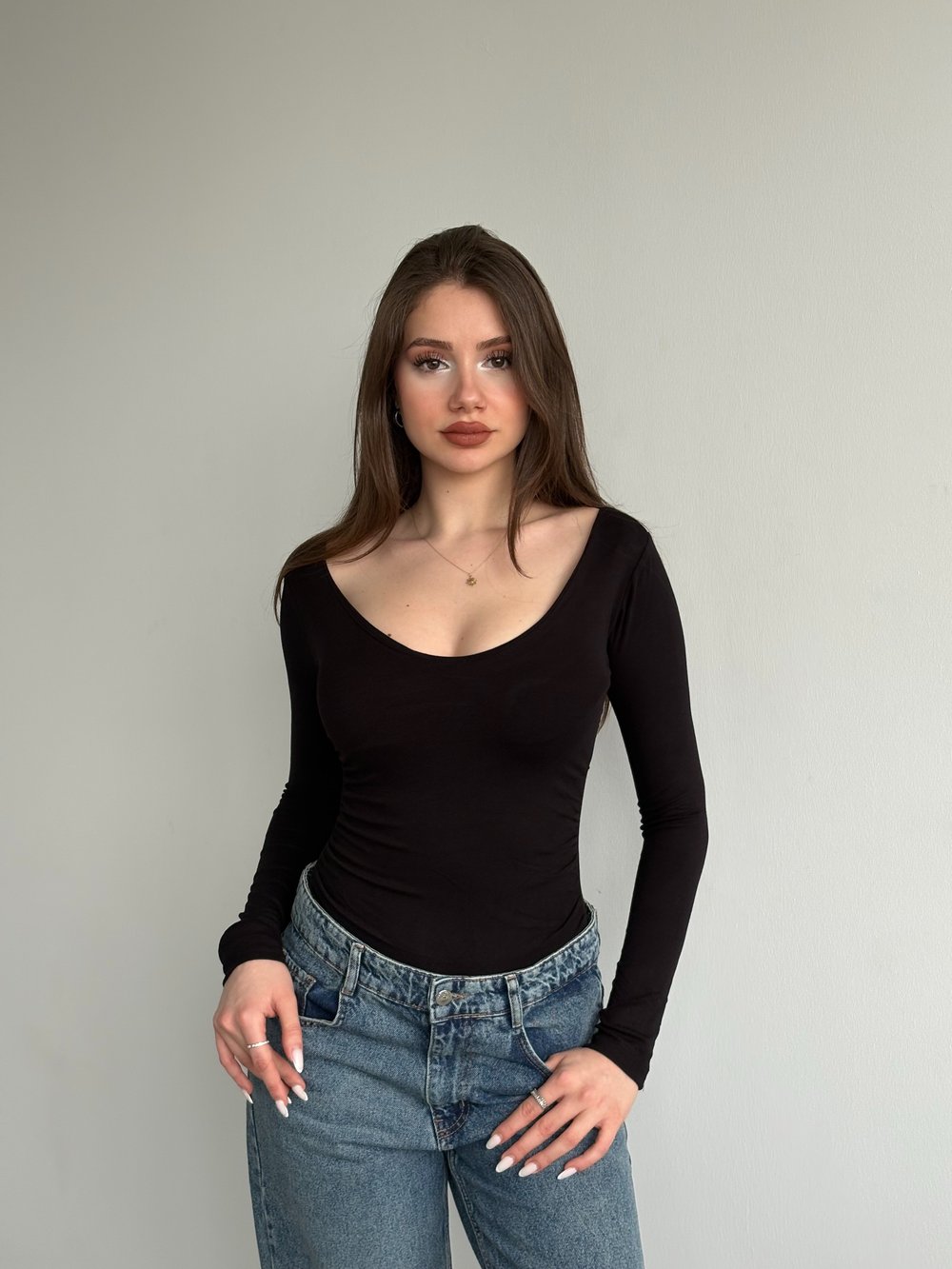 V Yaka Bodysuit