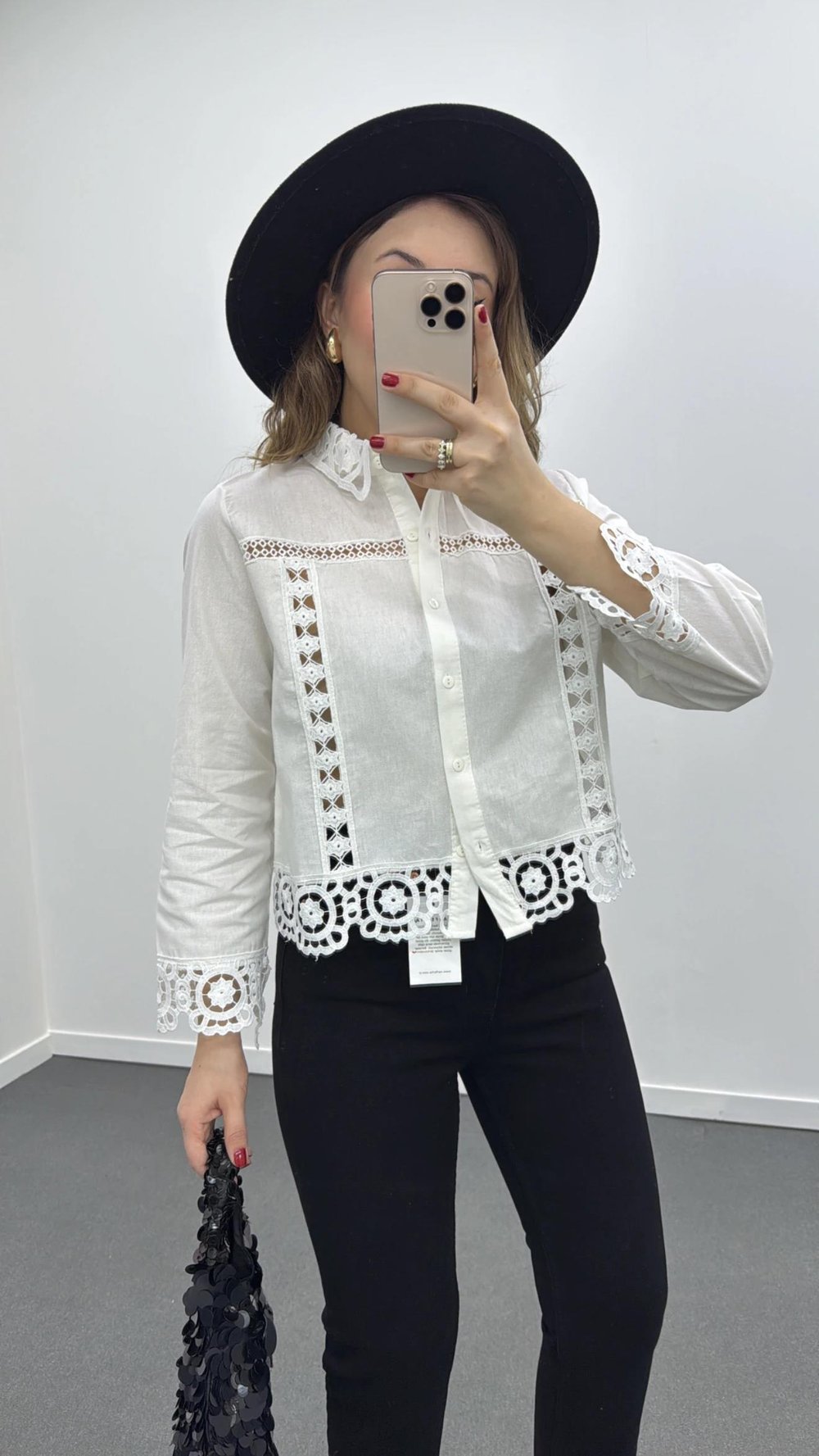 Giulia Özel Tasarım İşlemeli Gömlek