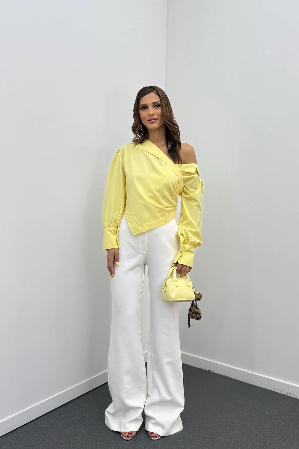 Hena Beyaz Yüksek Bel İspanyol Pantolon