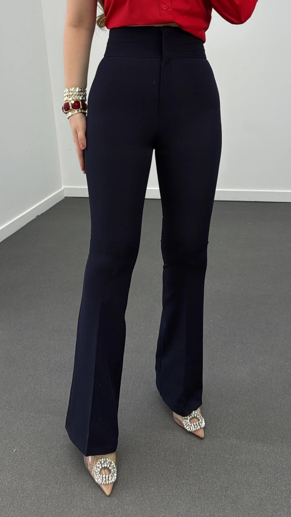 Hester Lacivert Süper Yüksek Bel Toparlayıcı Flare Kumaş Pantolon