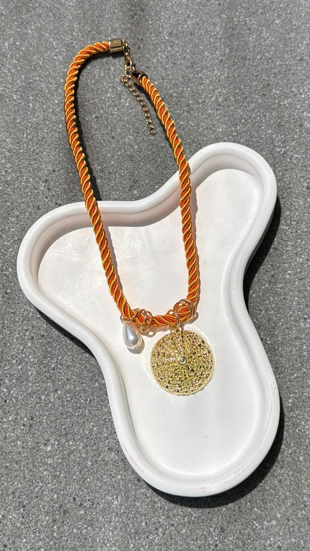 Jalis Turuncu Büyük Gold Kolye