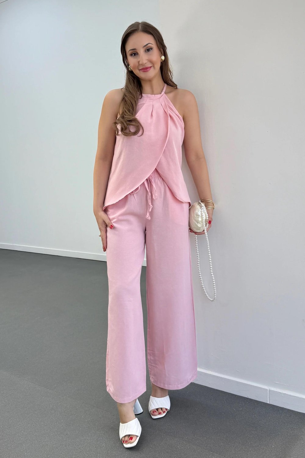 Lenora Pembe Keten Kruvaze Halter Yaka Bluz Ve Pantolon Takım