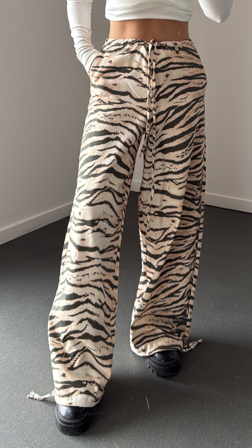 Akira Zebra Desenli Gabardin Pantolon