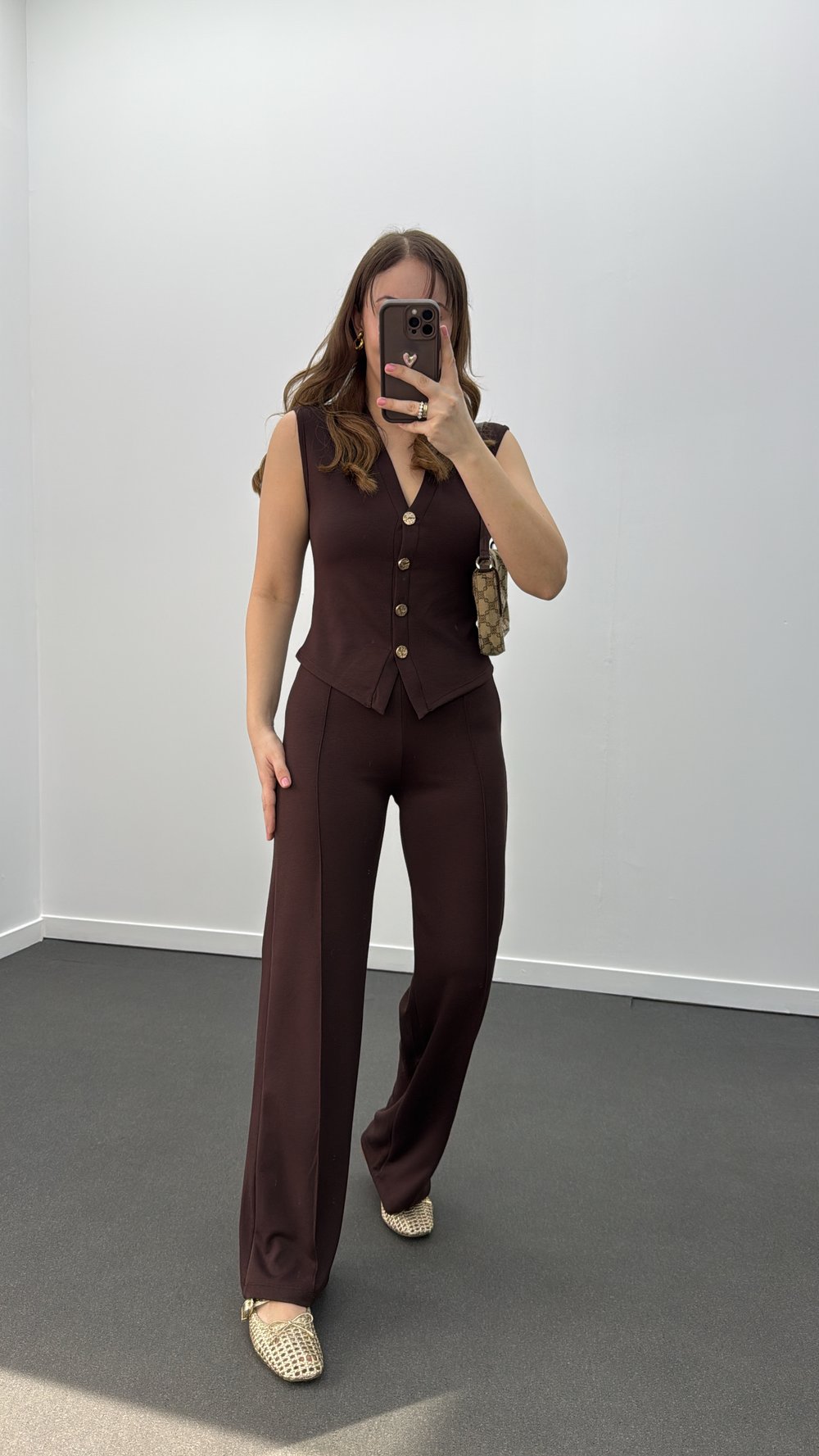 Nireya Kahve Renk Modal Gold Düğmeli Yelek Ve Pantolon Takım