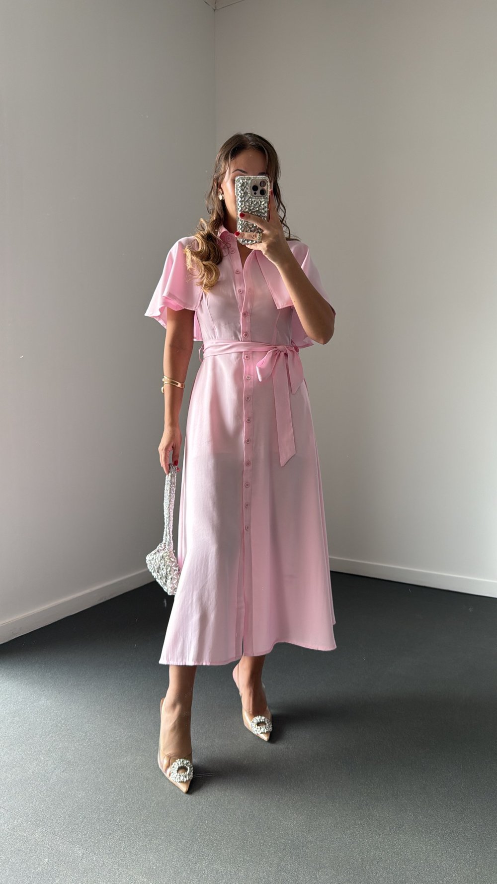 Pervine Pembe Pelerinli Düğmeli Maxi Elbise