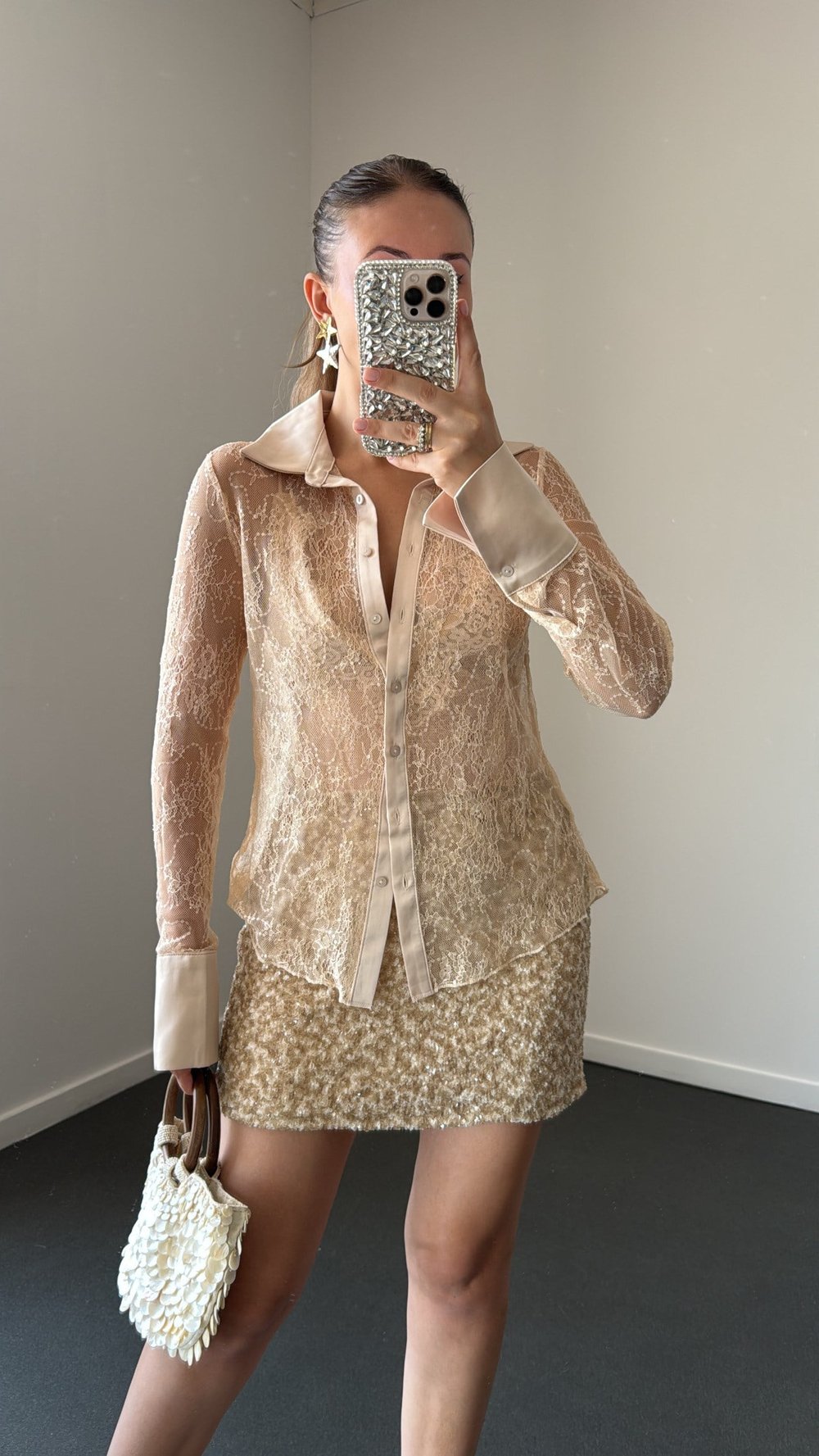 Sonya Nude Payet İşlemeli Dantel Gömlek