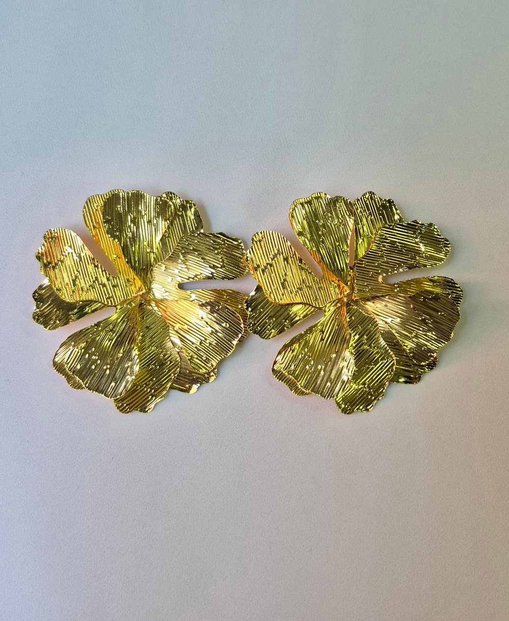 GOLD ÇİÇEK KÜPE 