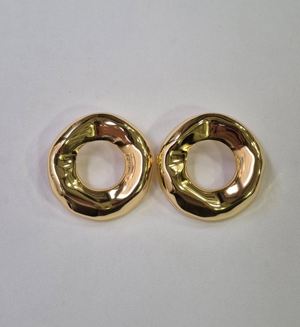 DALGALI DAİRE FORM METAL KÜPE 