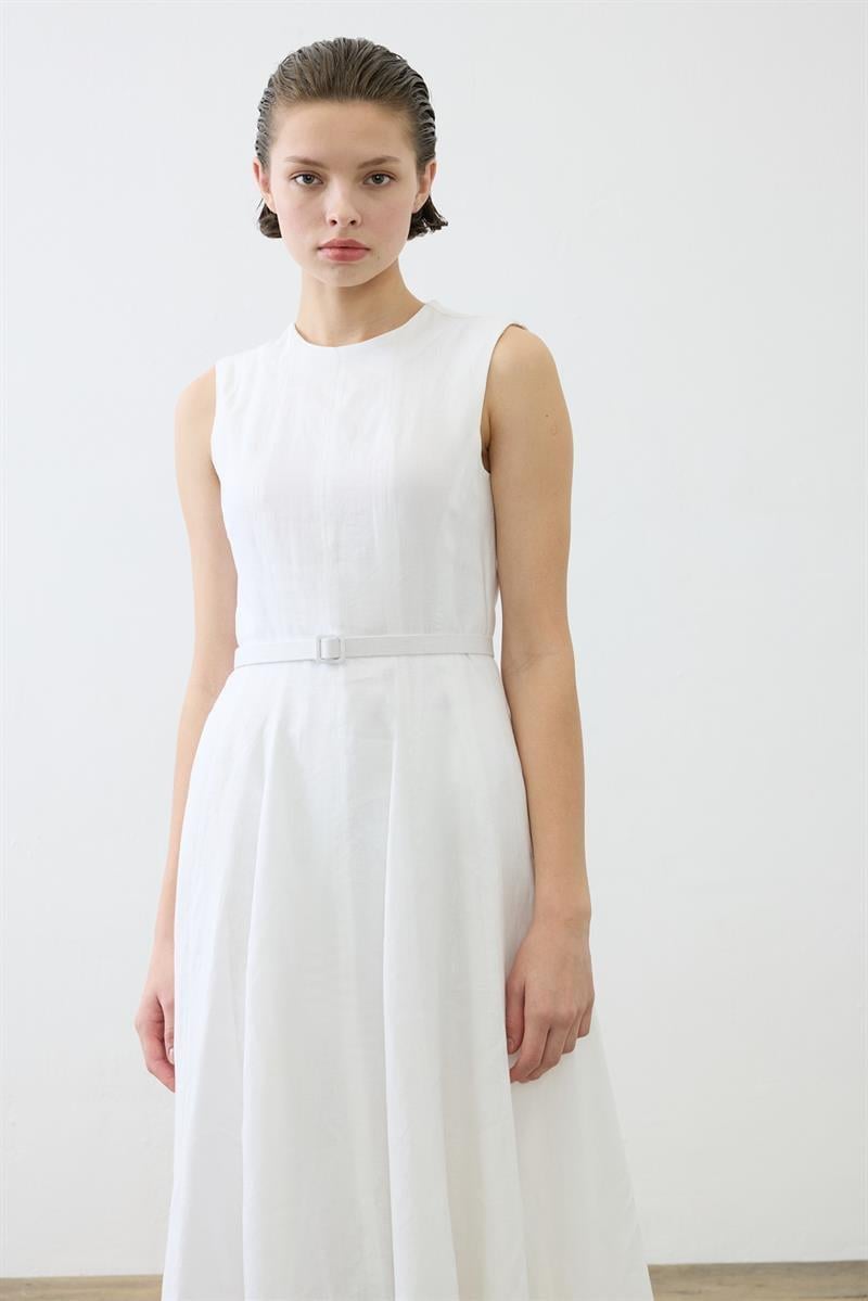 CLARA 100% LINEN SLEEVELESS FITTED DRESS WHITE
