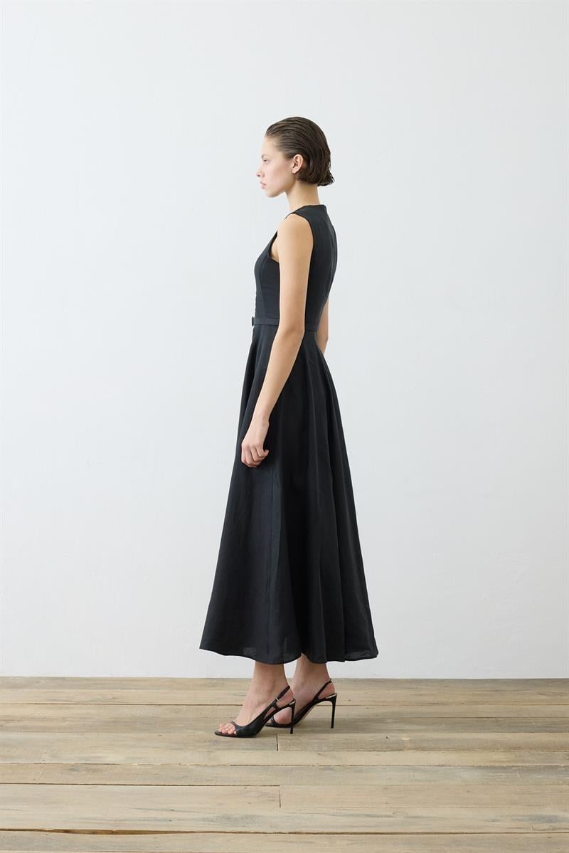CLARA 100% LINEN SLEEVELESS FITTED DRESS BLACK