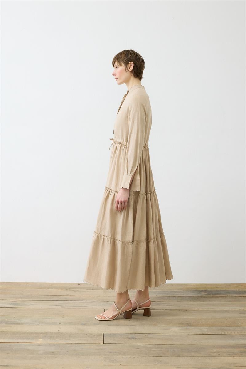 ROMANCE 100% LINEN CUT OUT DRESS CAMEL
