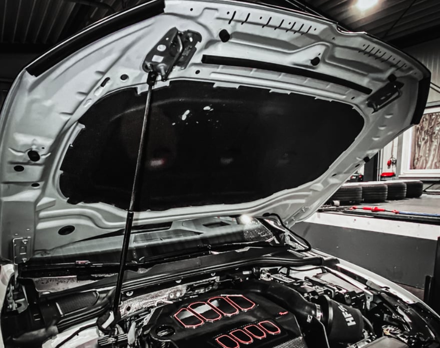 Motor Kaputu Amortisör Kiti – VW Golf Mk8 (2020–)