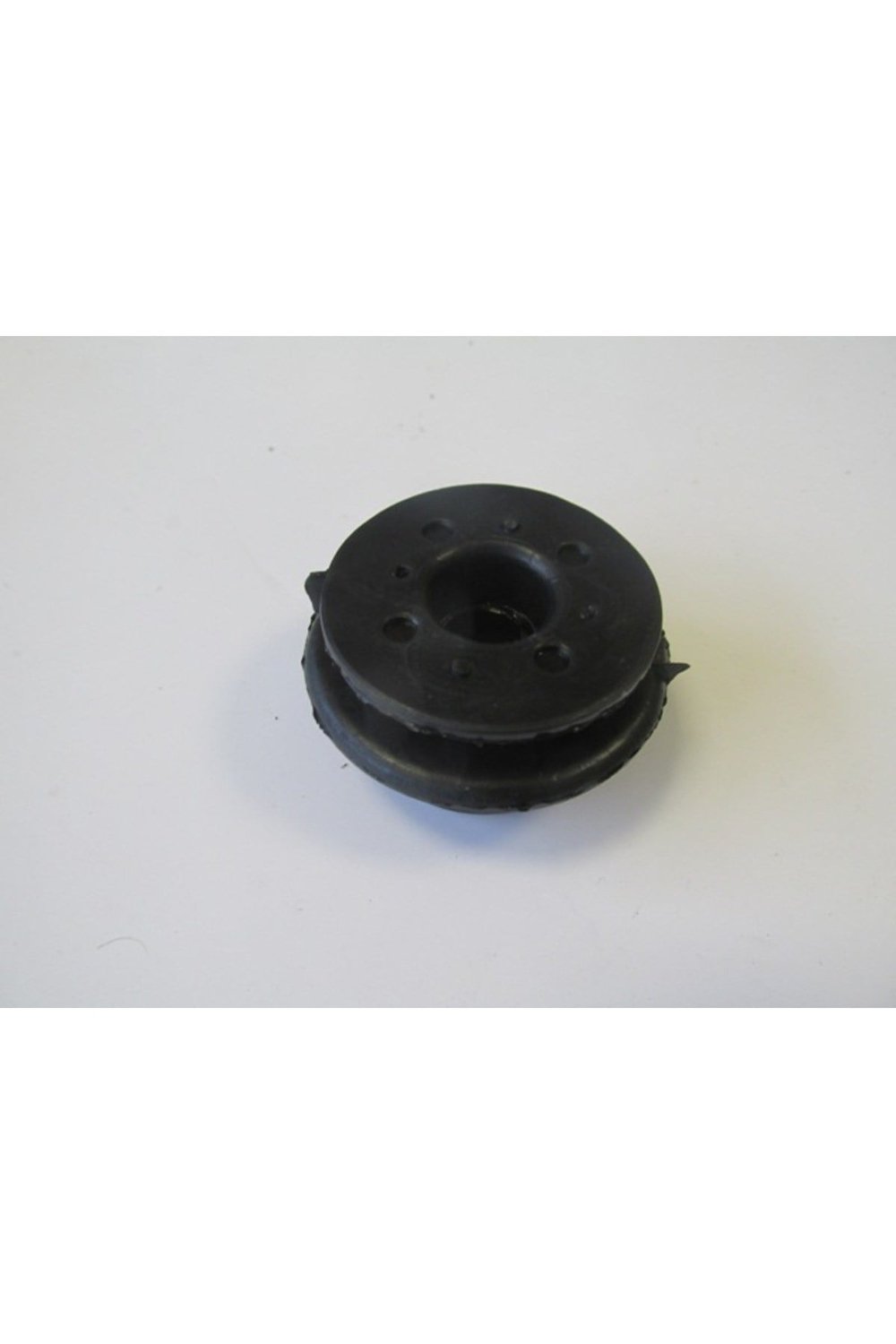 204-4810A TOYOTA AURIS- 11/12; RADYATÖR ALT LASTİĞİ