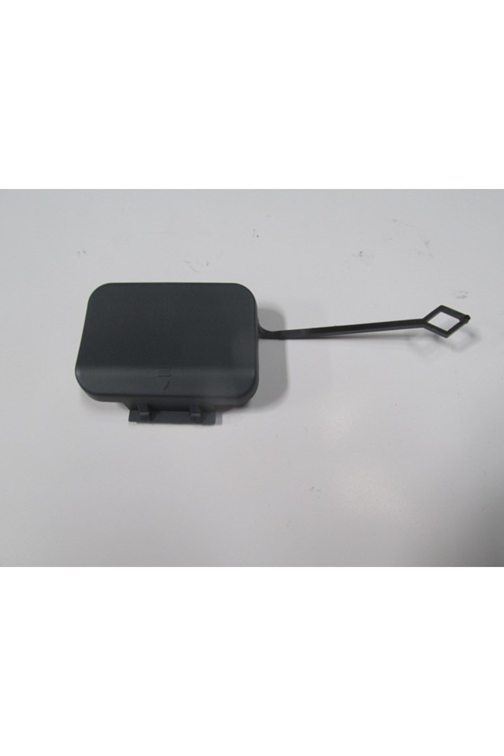 2154-2665 MERCEDES E CLASS- W212- 10/12; ARKA TAMPON ÇEKİ DEMİRİ KAPAĞI (FAM)