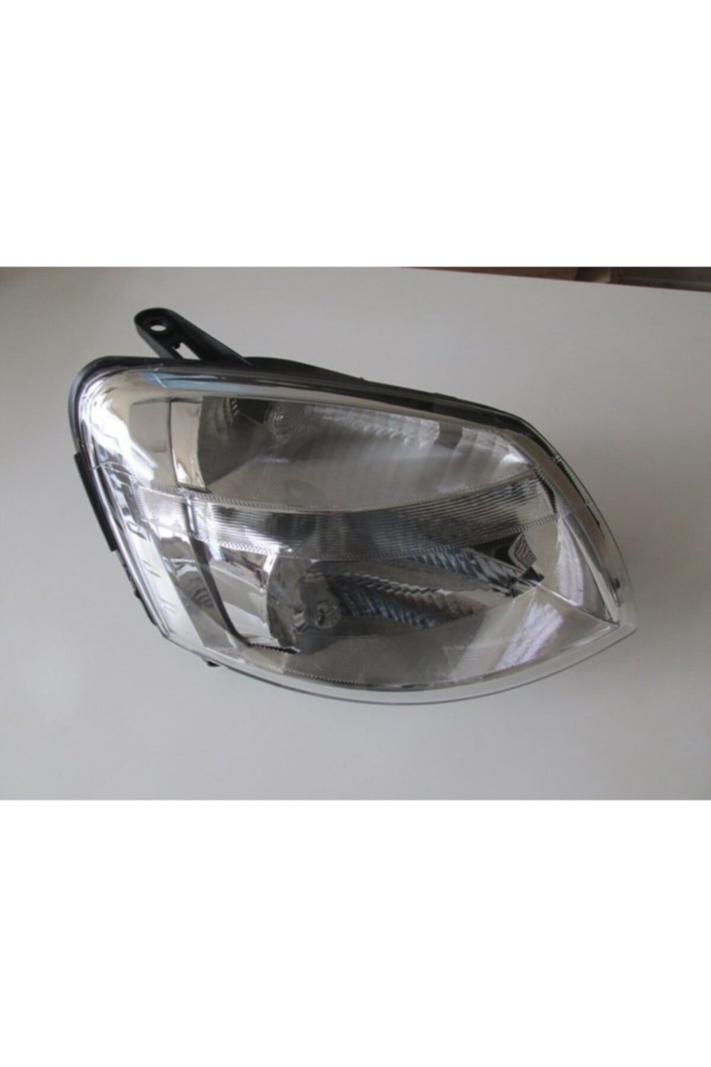 Cıtroen Berlıngo- 04/09; Far Lambası Sol Elektrikli/motorlu H4 (AYFAR) 6204.ax