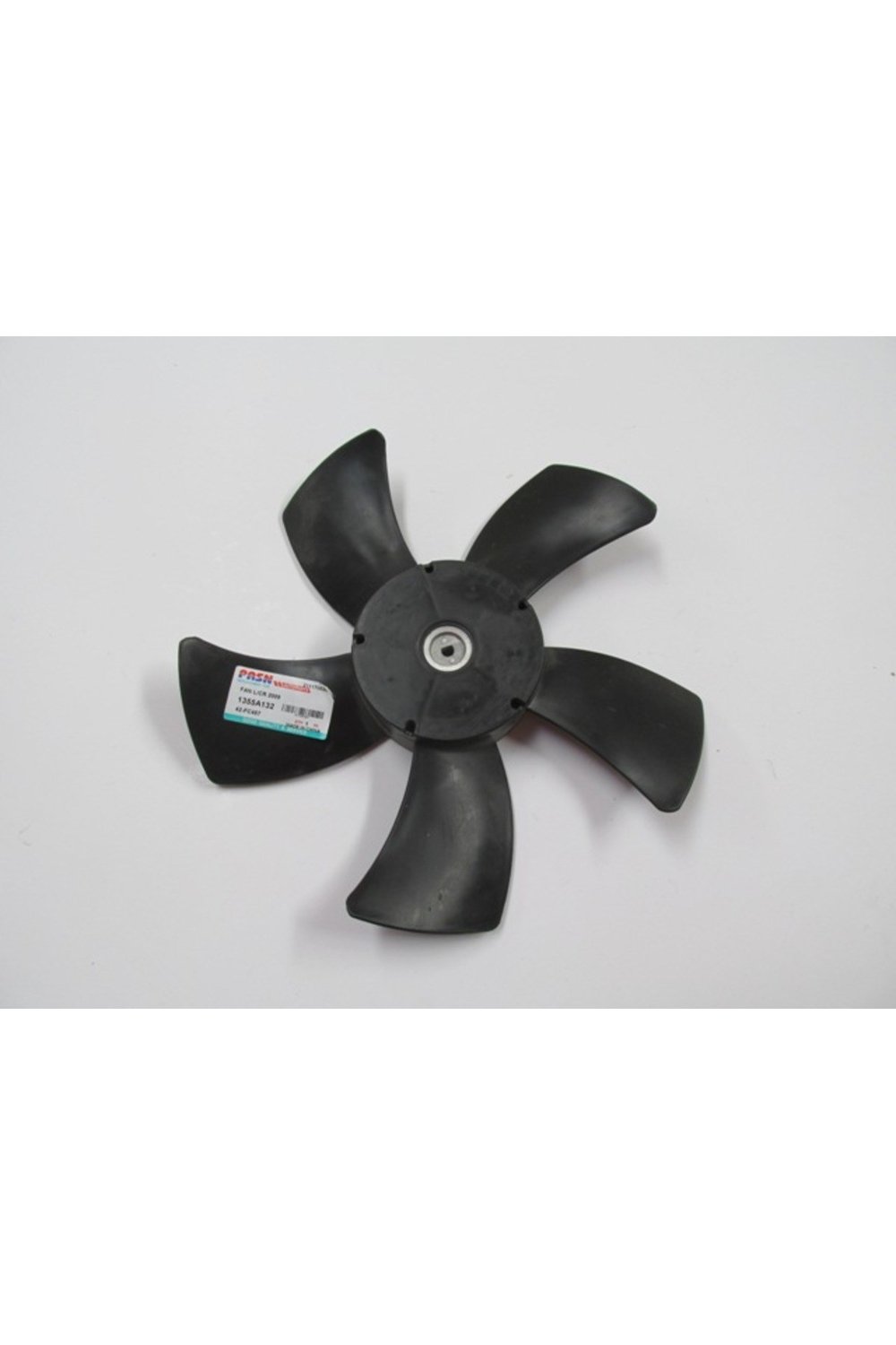 Mitsubishi Lancer- 08/16; Fan Kanadı (5KANAT) (TW)