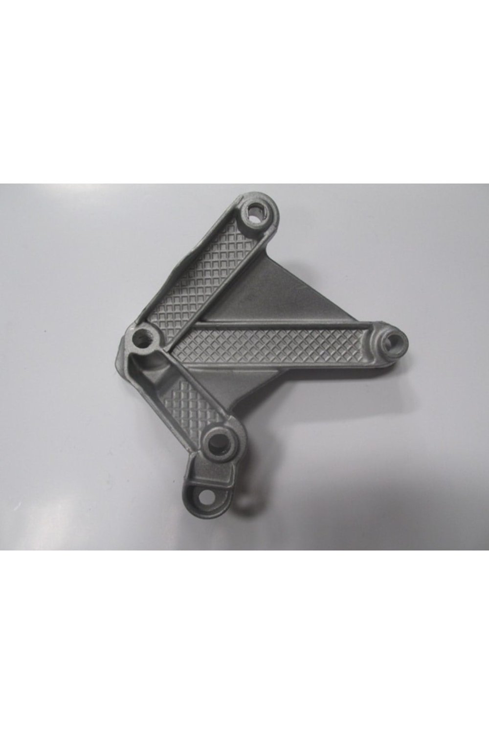 OEM NO 8200043084 UYUMLU RENAULT SCENIC 2 03/09 MOTOR TAKOZU BAĞLANTI KULAĞI 1.5DCI