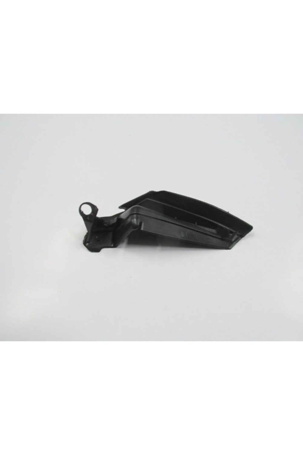 Peugeot Partner- Van- 10/18; Ön Cam Izgarası Sol (SİLGİ PANELİ) 8251.eq